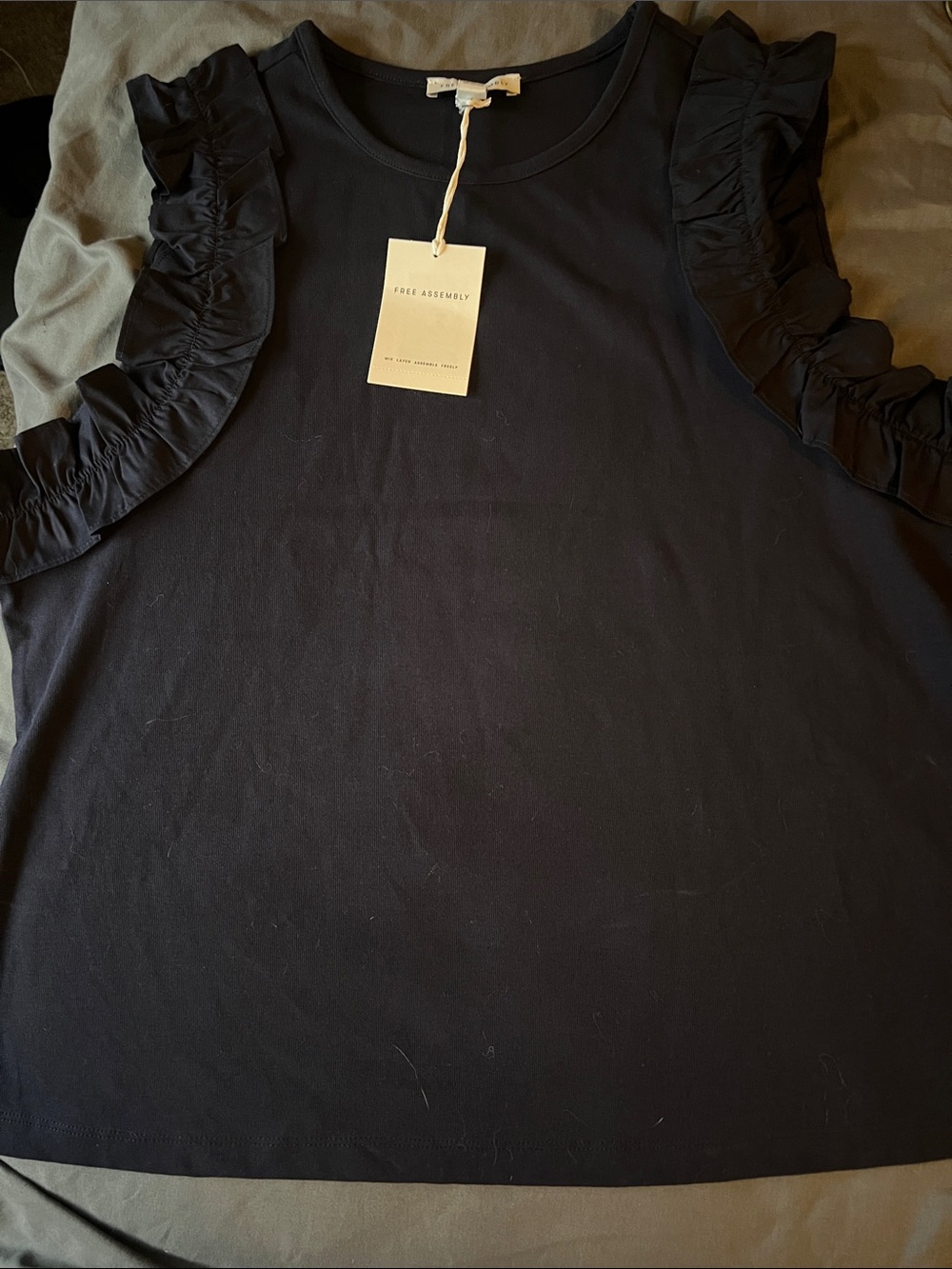 NWT Free Assembly Ruffled Sleeve Tank Top - Navy